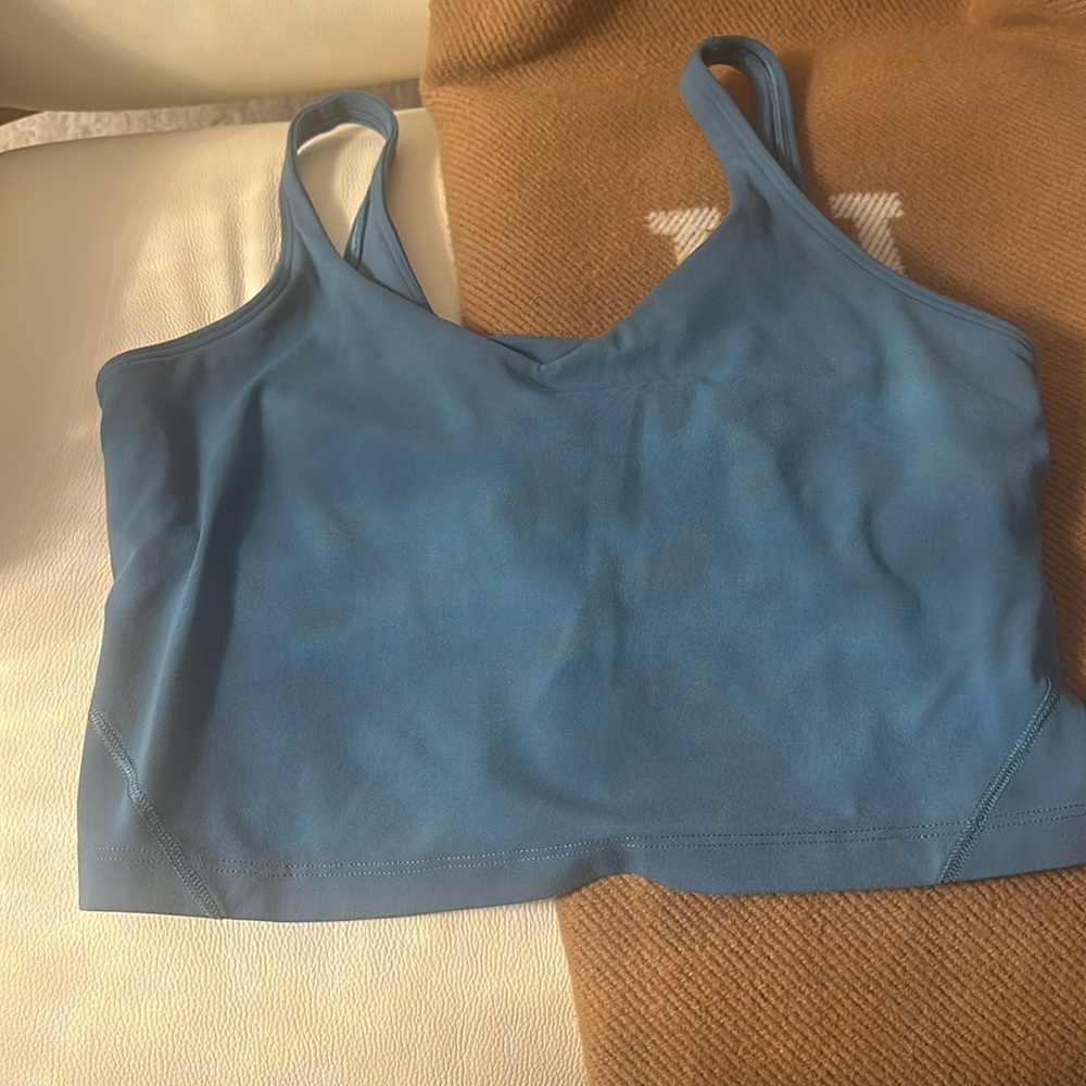 Lululemon woman’s Align Tank Sz 8 EUC RARE COLOR